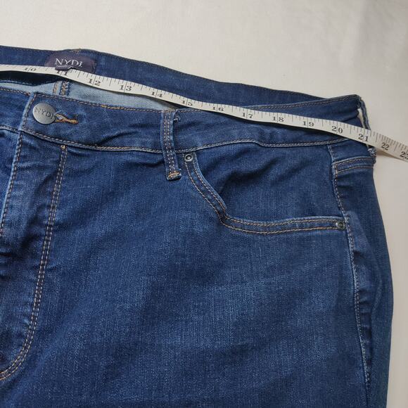 NYDJ Margot Girlfriend High Rise Ankle Jean Coolmax Liftuck Sculpting 18W Petite - Picture 11 of 13